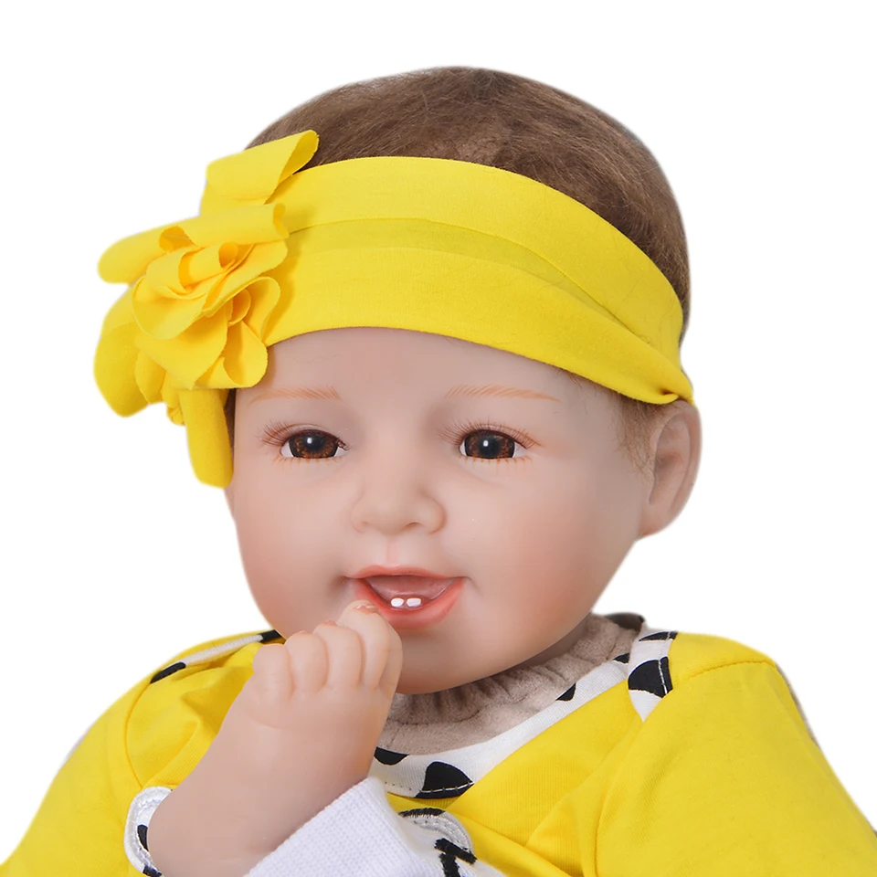 New-Realistic-Baby-Dolls-Soft-Silicone-Vinyl-22-inch-Reborn-Babies-55-cm-Dolls-Realistic-Smiling (5)