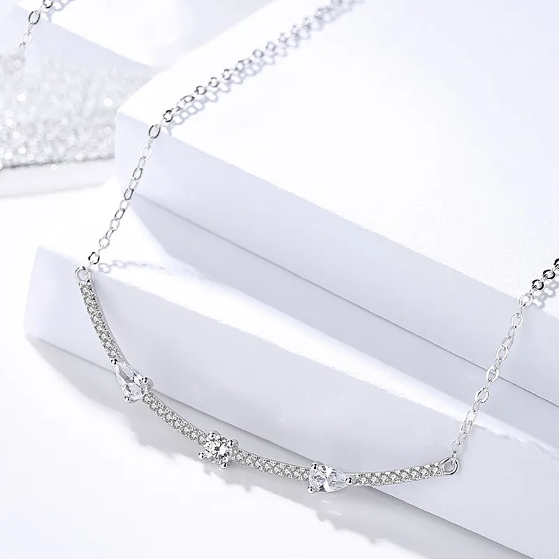 925 sterling silver jewellery minimalist AAA Zircon and Crystal smile shaped necklace for women, White gold;rose gold
925 sterling silver jewellery minimalist AAA Zircon and Crystal smile shaped necklace for women, White gold;rose gold
