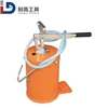 /product-detail/top-selling-8l-12l-16l-hydraulic-hand-pump-gear-oil-transfer-pump-with-bucket-hand-oil-pump-62033073738.html