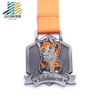 OEM custom different country text decorative simple cat pattern medal stamping medallions