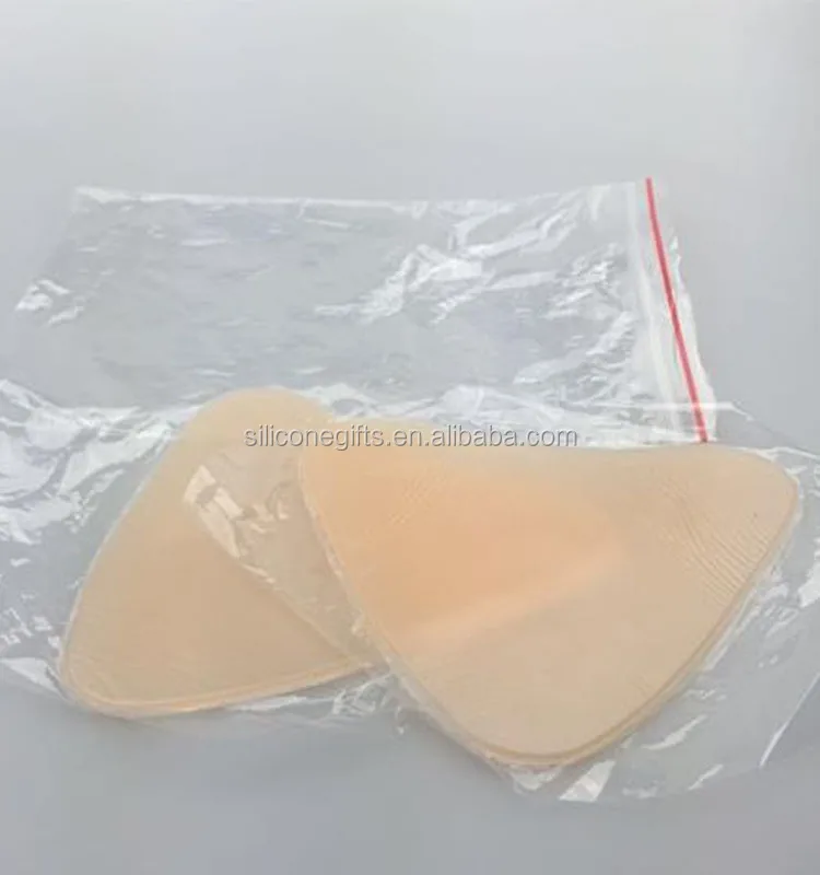 Anti wrinkle chest pad