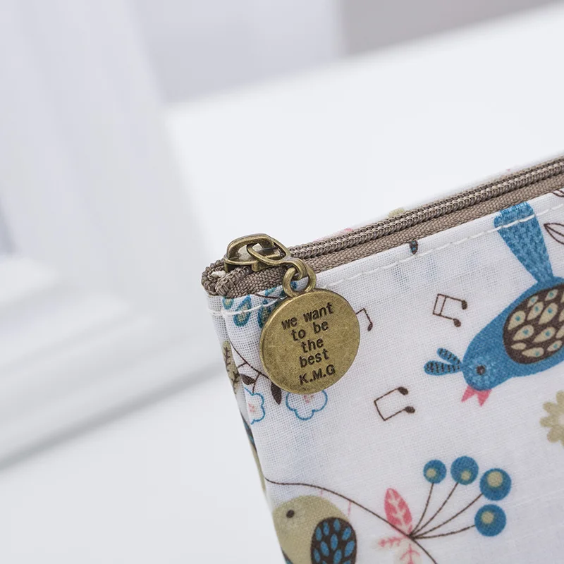 4944084228_1868915676