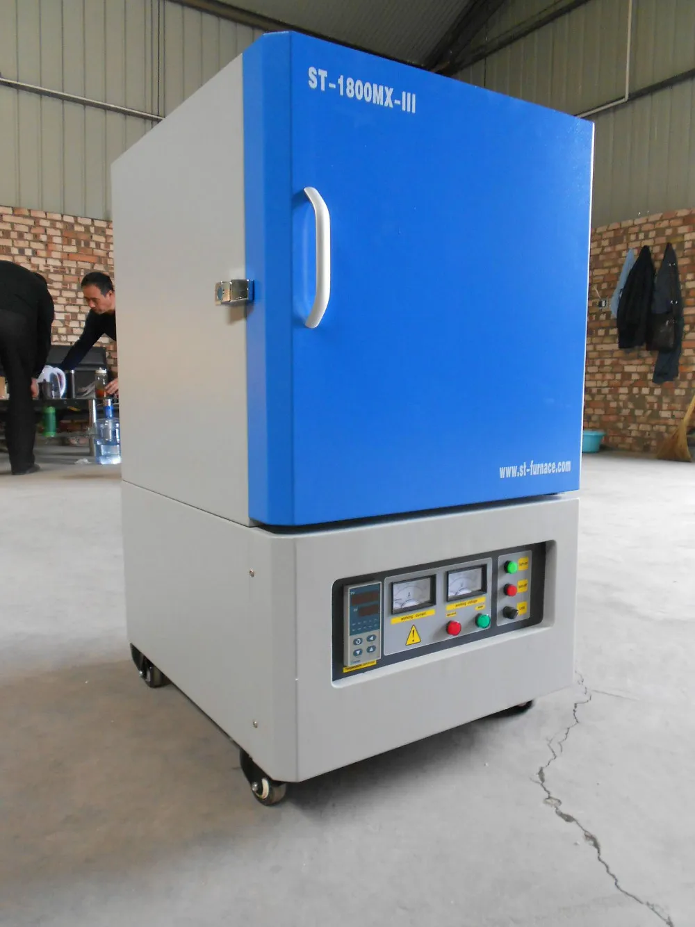 St1700mxm 1700 Degree Laboratory Kiln Mosi2 Heating Electric Kiln