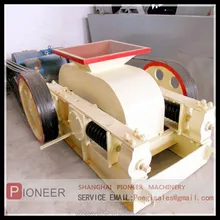 2015 Hot sale and high crushing ratio stone clay brick roller crusher
