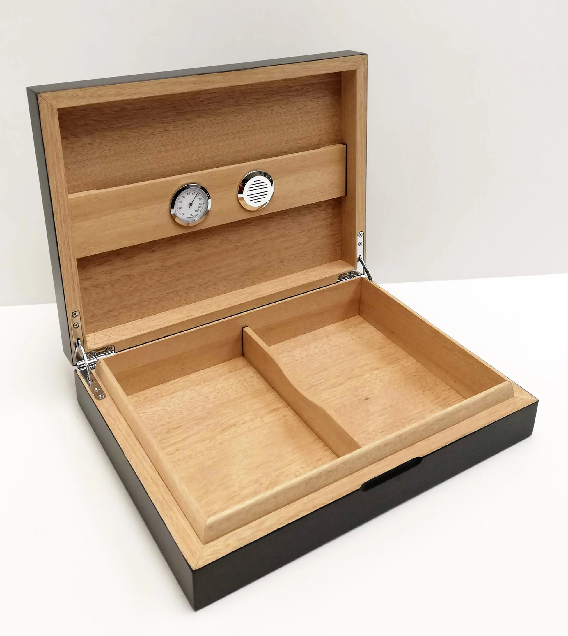 high quality vintage cheap wooden cigar gift box humidor