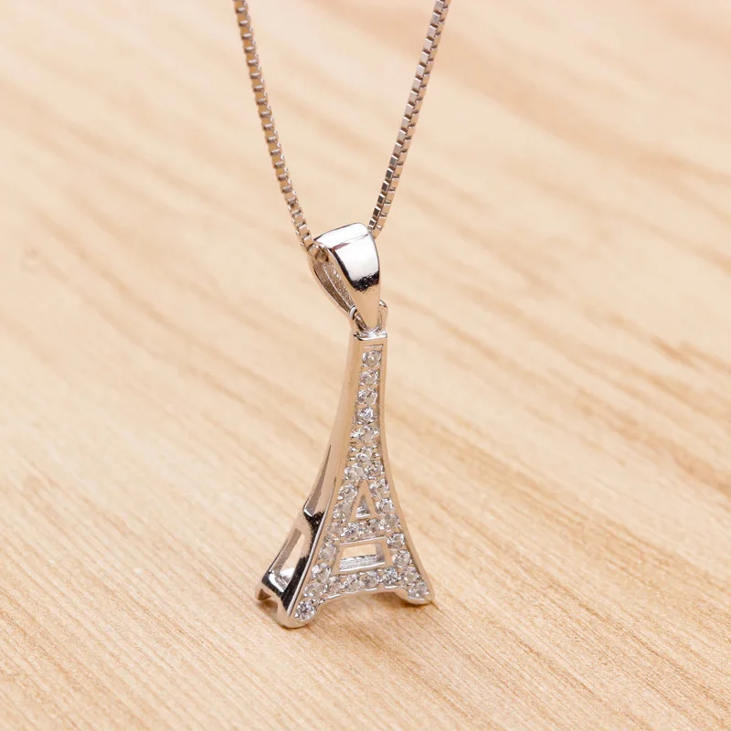 4242744760_911178641