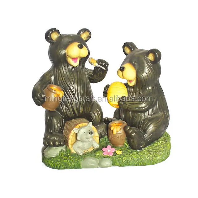 black bears figurine