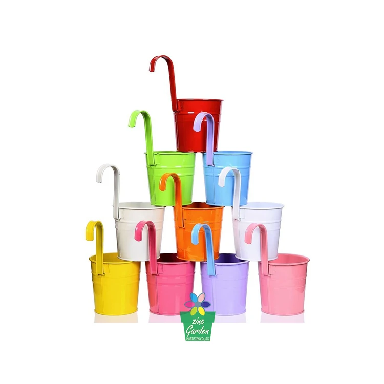 Outdoor mini colorful wall iron hanging flower pot decorative metal planter pots sale, Any pantone color available
Outdoor mini colorful wall iron hanging flower pot decorative metal planter pots sale, Any pantone color available