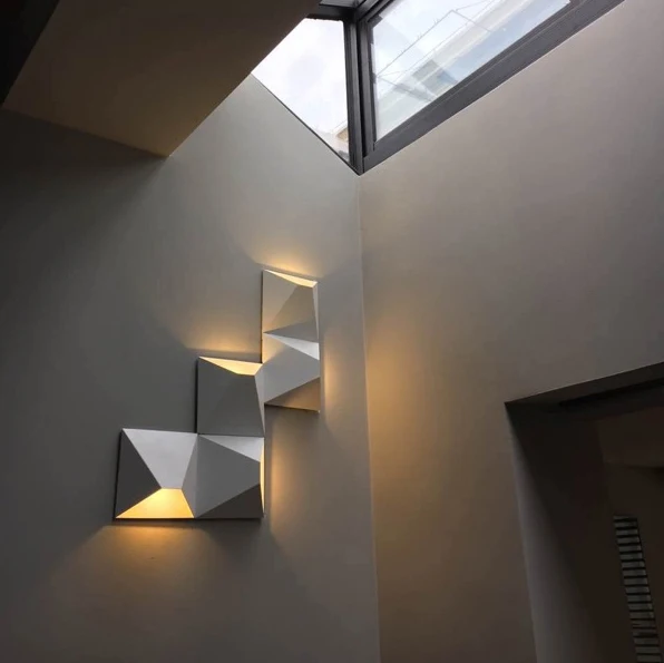 LED Modern Geometric Iron Acryl Black White DIY Magic Box LED Lamp LED Light Wall lamp Wall Light Wall Sconce For Store Bedroom
LED Modern Geometric Iron Acryl Black White DIY Magic Box LED Lamp LED Light Wall lamp Wall Light Wall Sconce For Store Bedroom
