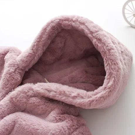 5116711798_112191016.460x460xz