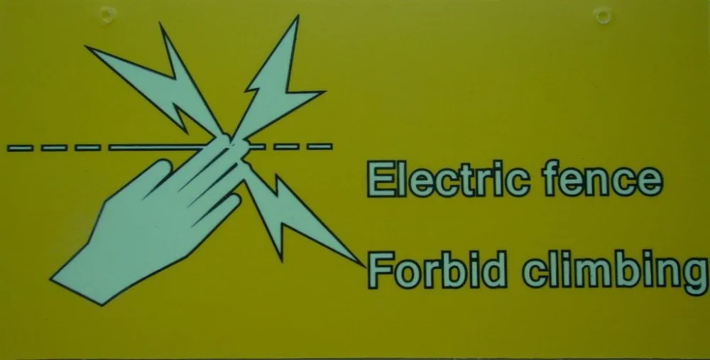 electric_fence_warning_signs.jpg