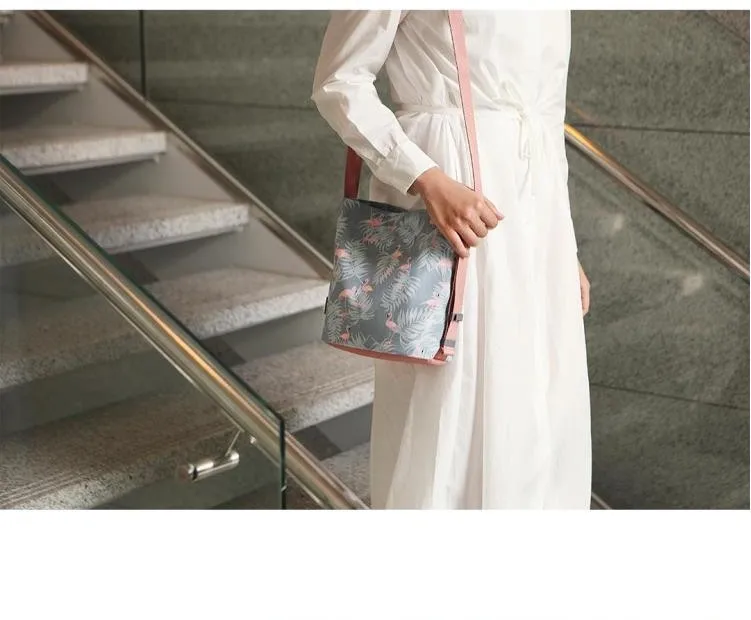 3666570319_969215960