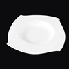 /product-detail/good-quality-hotel-and-white-irregular-porcelain-fine-bone-china-dinnerware-tableware-8-9-10-5-deep-plate-60760975999.html