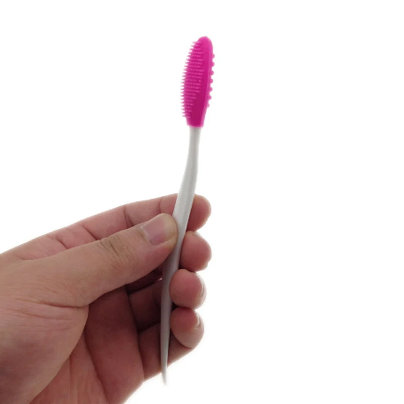 tiny cleaning brush