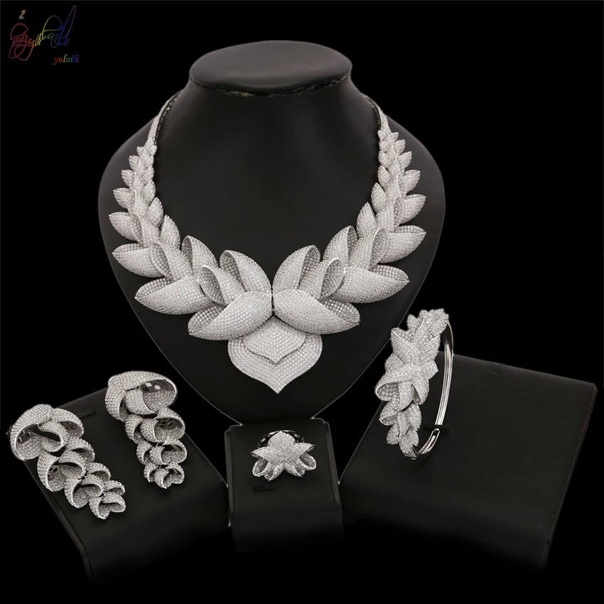 YULAILI Wholesale Price List American Diamond Necklace Bracelet Earring Ring Jewelry Set For Women Wedding Bridal
YULAILI Wholesale Price List American Diamond Necklace Bracelet Earring Ring Jewelry Set For Women Wedding Bridal