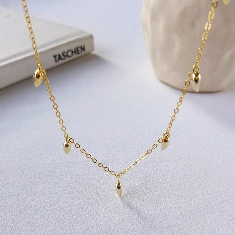 Autumn Winter Fashionable Roman Gold Plated Long Chain Necklace Jewelry for Female
Autumn Winter Fashionable Roman Gold Plated Long Chain Necklace Jewelry for Female