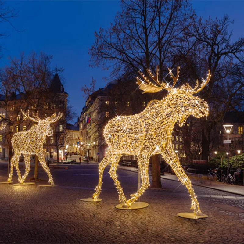 Outdoor Led Lighted Christmas Holiday Decorations Wire Frame