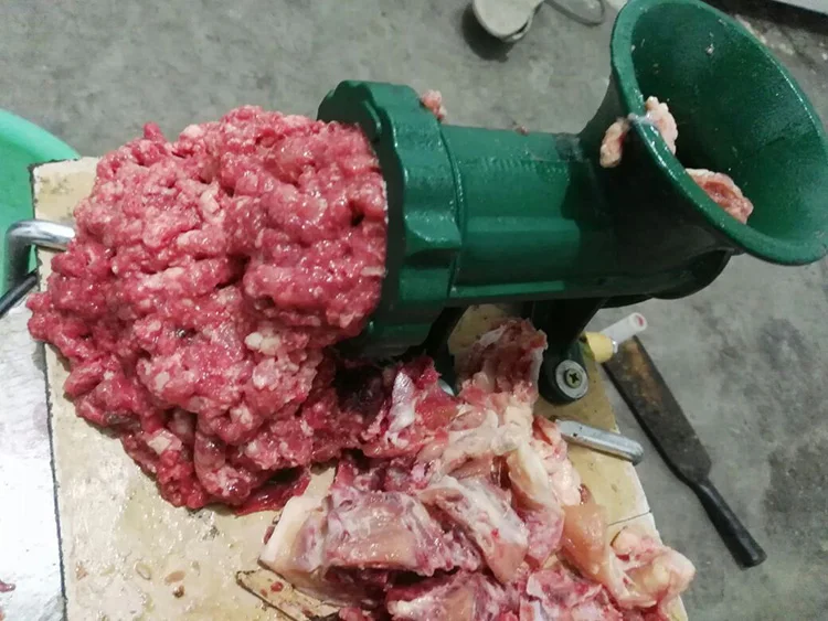 22 Cast Iron Handle Operating Meat Mincer Grinder Sausage Filler Manual Kitchen Meat Grinder Meat Grinder