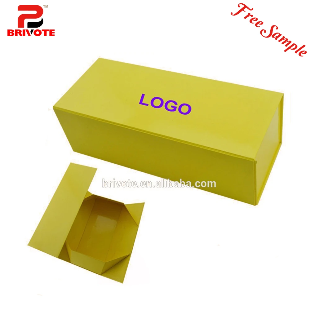 foam lunch box with paper