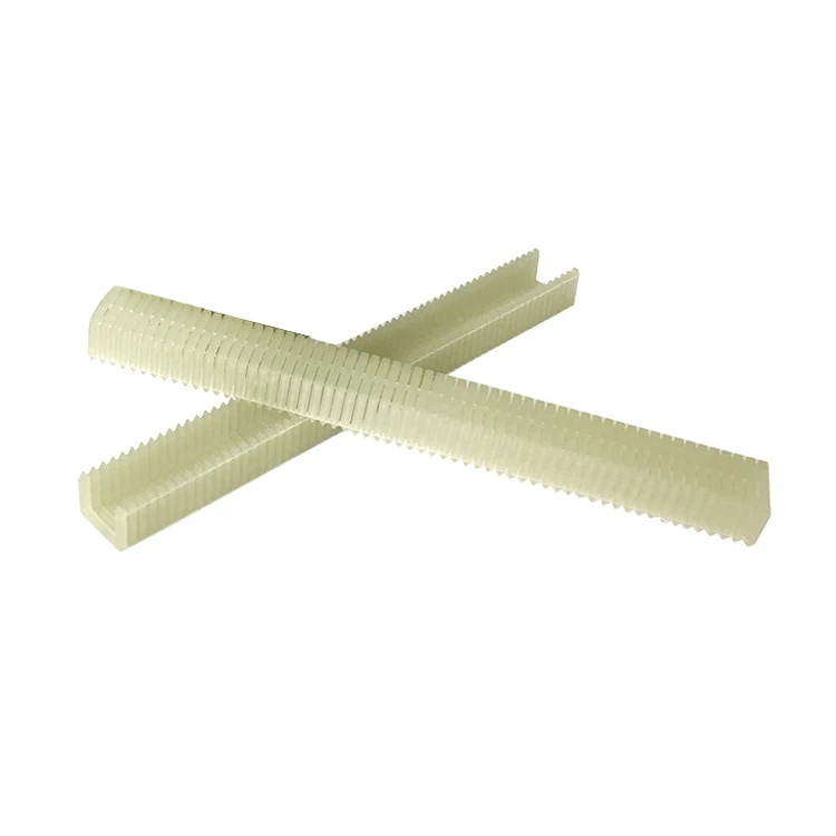 good quality plastic staples for log