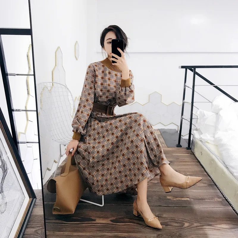 5258532929_1209490680