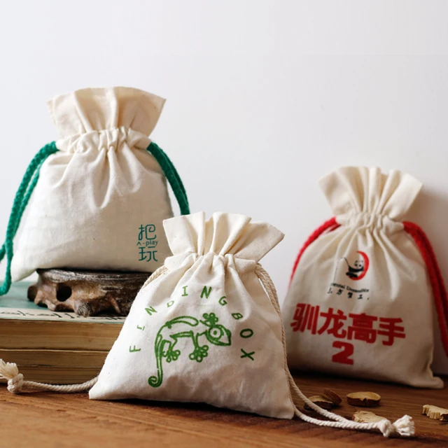 white muslin cotton drawstring bag gift bag custom eco-friendly