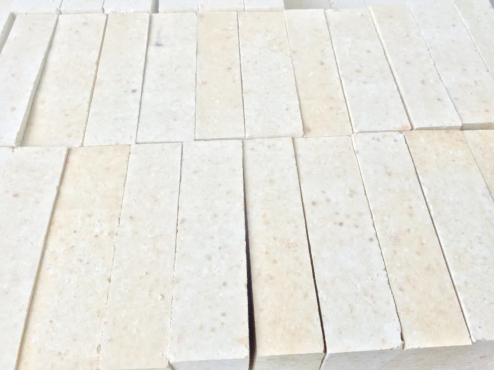 High alumina bricks for quick lime