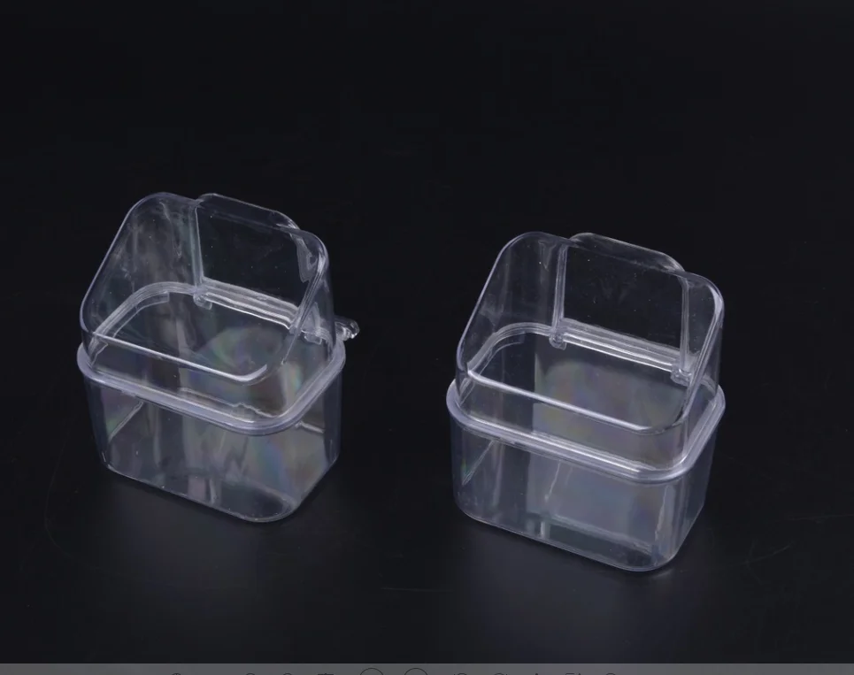 Factory Direct Sale High Quality Bird Feeder Plastic Bird Feeder