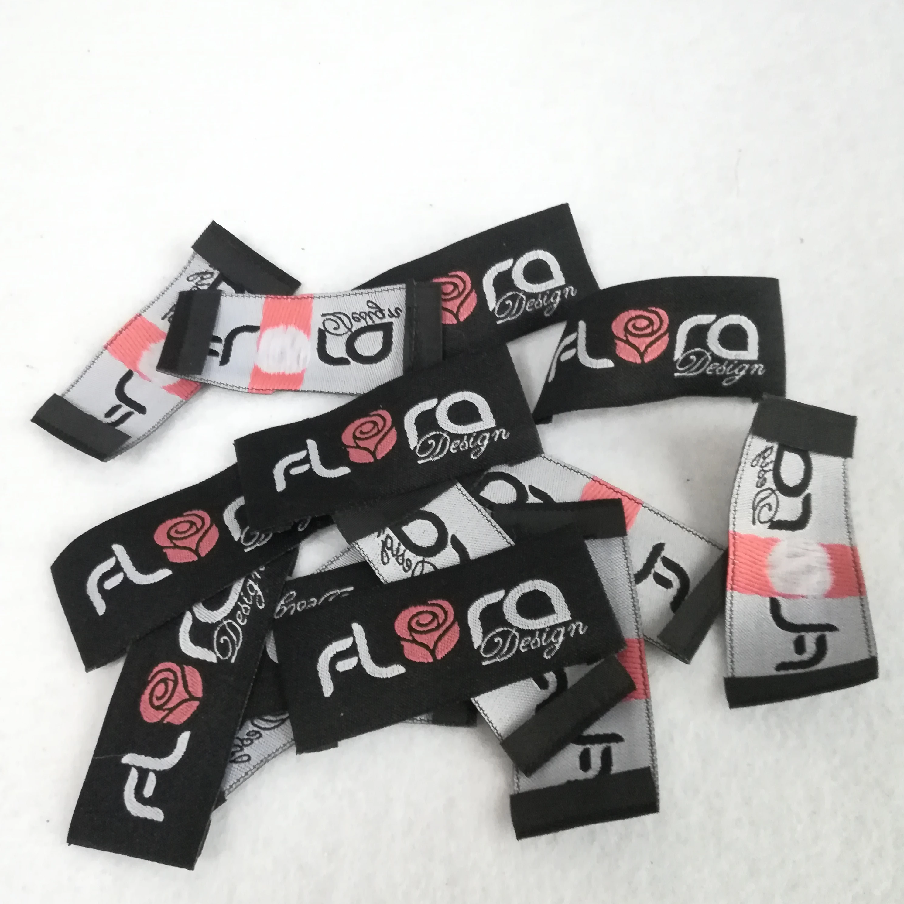 Luxury custom design woven neck label for clothing, Custom color
Luxury custom design woven neck label for clothing, Custom color