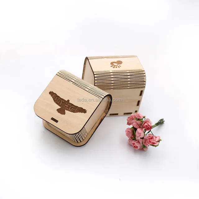 funny wonderful wooden custom made luxury hand crank music box
