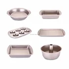 non stick golden coating bakeware set with different cake mould include roaster pan and baking pan