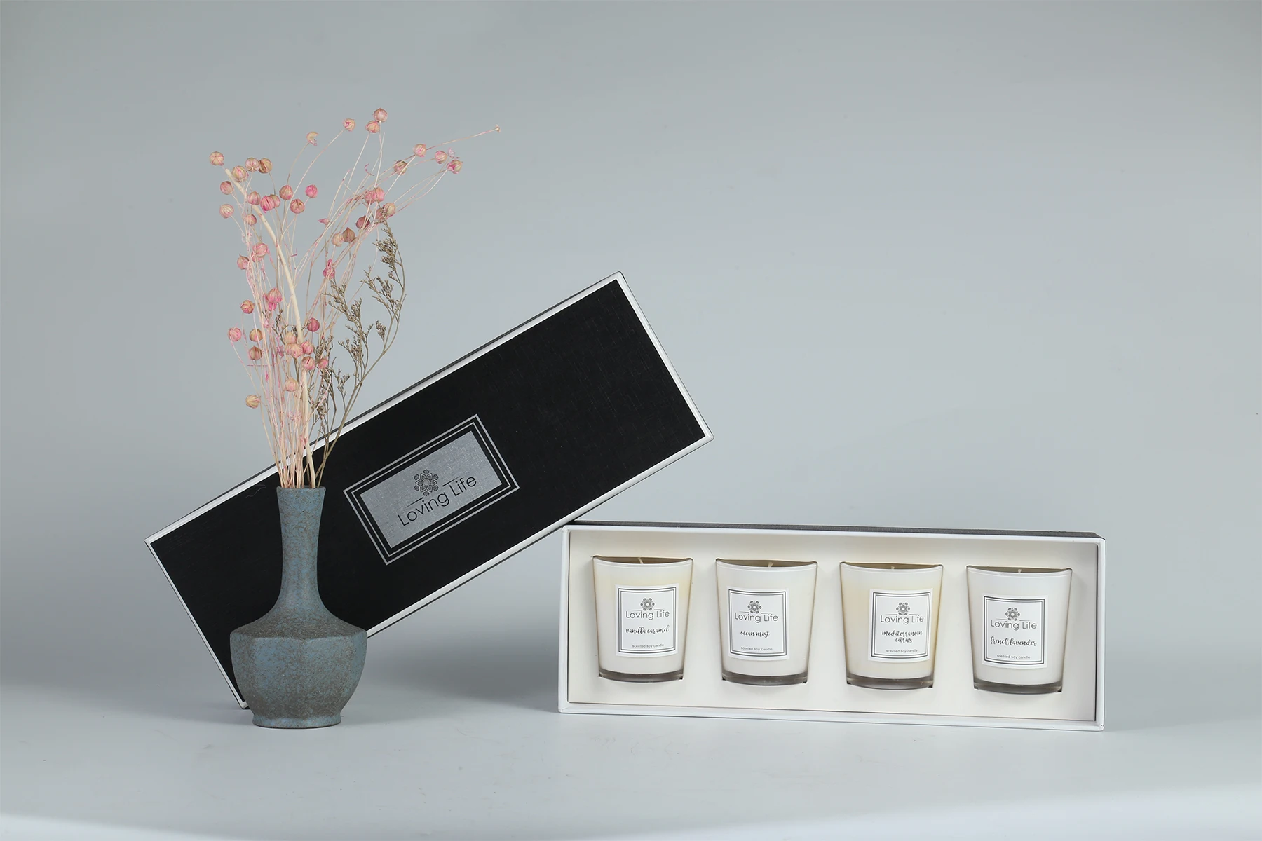 luxury soy scented candle in glass jar with gift box