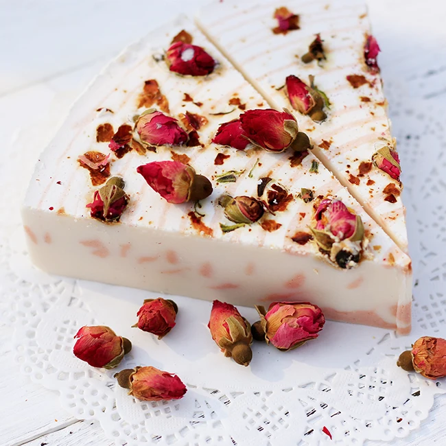 Natural Flower Rose Bud Handmade Soap For All Skin Type Moisturizing Replenishing Whitening
Natural Flower Rose Bud Handmade Soap For All Skin Type Moisturizing Replenishing Whitening