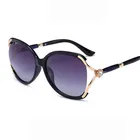 In Stock OEM Custom 2019 Fashion sunglasses women way 100% UV protect Ray sun shade glasses