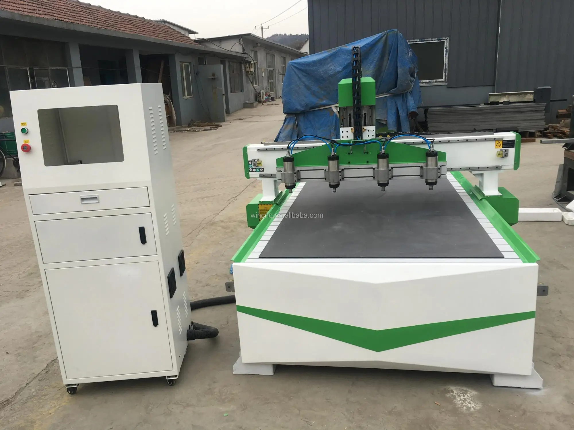 Kitchen cabinet multi spindles 3 axis four water cooled cnc router machine