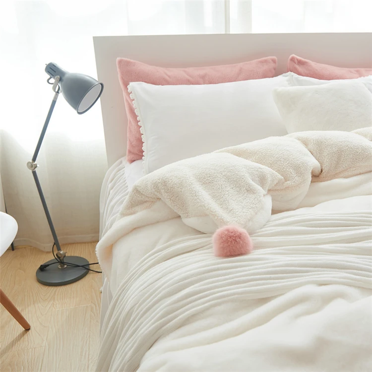 China Blanket Factory 100 Polyester Pure White 4pc Quilted Bedding Set