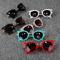 Fashion kids plastic Sunglass UV400 protection cat eye shape sunglasses for girls
Fashion kids plastic Sunglass UV400 protection cat eye shape sunglasses for girls