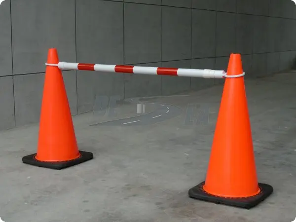 Traffic-Cone-Bar-6.jpg