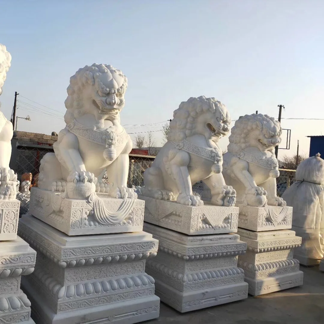 Chinois Grandeur nature en Plein air Assis Marbre Foo Dog Statues