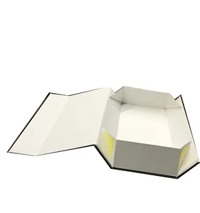 customized cardboard folding paper gift box with magnet/magnetic