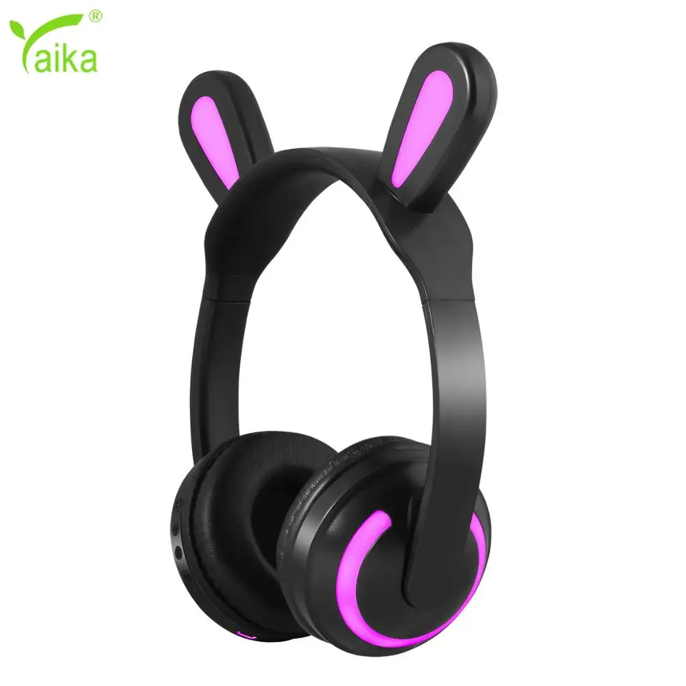 Cartoon Cosplay Rabbit Ear LED Light Headset Over Ear Gaming Bluetooth Headphone With Microphone
Cartoon Cosplay Rabbit Ear LED Light Headset Over Ear Gaming Bluetooth Headphone With Microphone