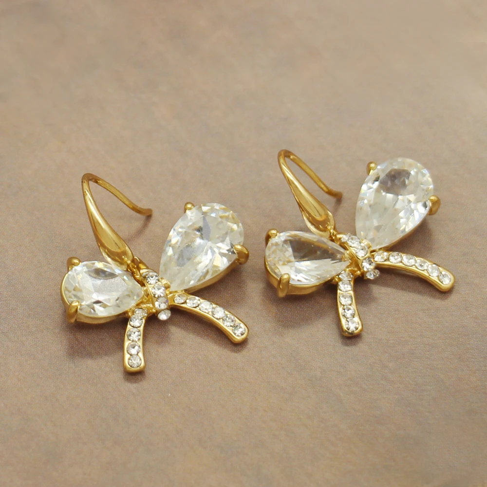2018 Japan and South Korea new personality sweet artificial zircon bow diamond wild earrings retro tide female ear jewelry
2018 Japan and South Korea new personality sweet artificial zircon bow diamond wild earrings retro tide female ear jewelry