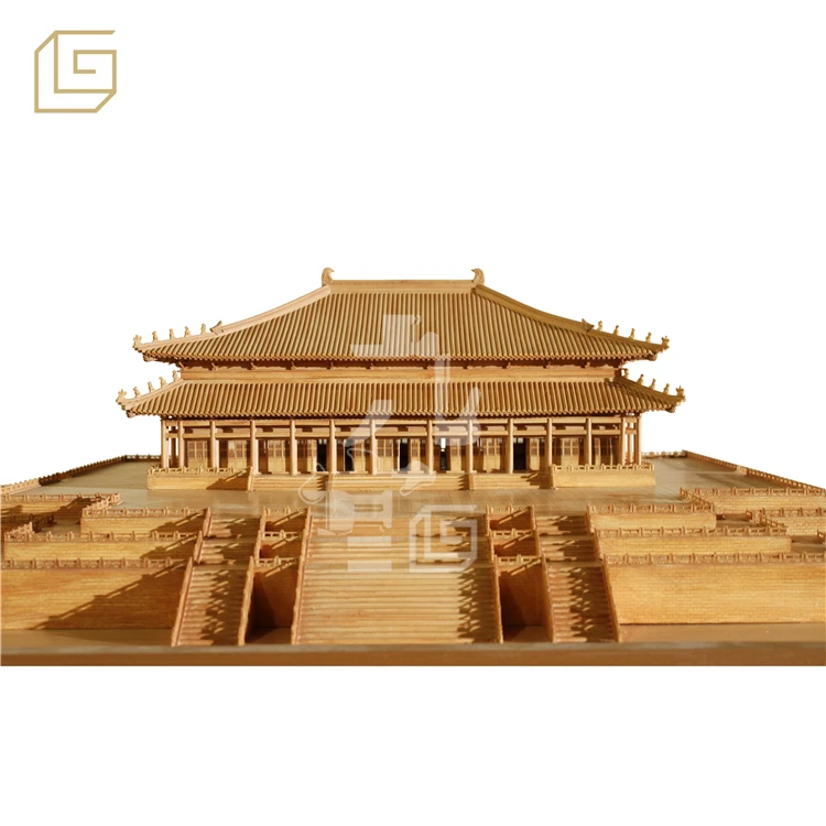museum exhibits wooden model of ancient Chinese king's palace