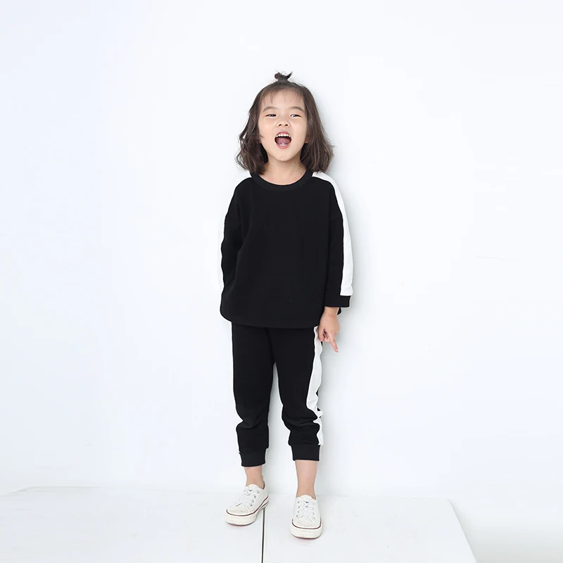 2018 Fall New Arrival Children's Unisex Clothes Set Baby kids Sports Suit Tops+Pants
2018 Fall New Arrival Children's Unisex Clothes Set Baby kids Sports Suit Tops+Pants