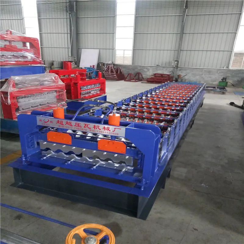 Portable metal roofing/wall panel roll forming machine