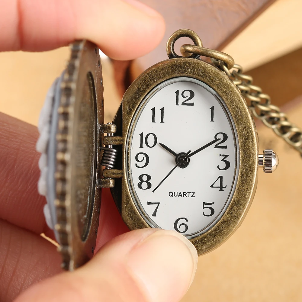 YISUYA Vintage Oval Pendant Pocket Watch Ladies Blue Rose Carving Quartz Clock Retro Women Necklace Mini Clock Watch Girl Boy (9)