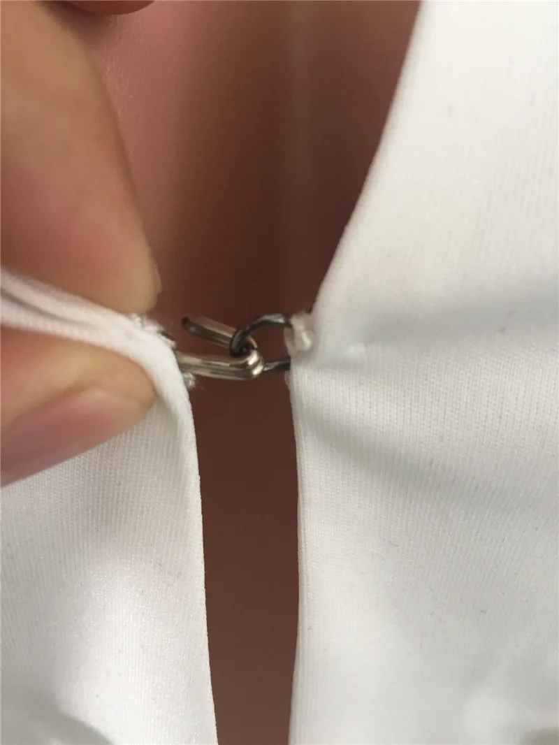 (2)