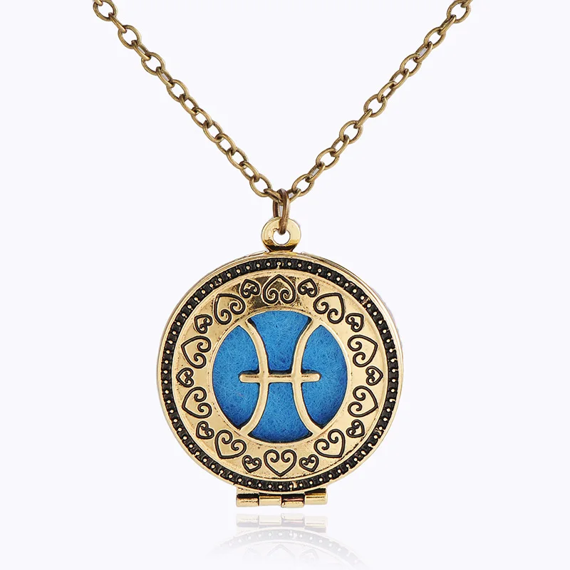 star necklace (12).jpg