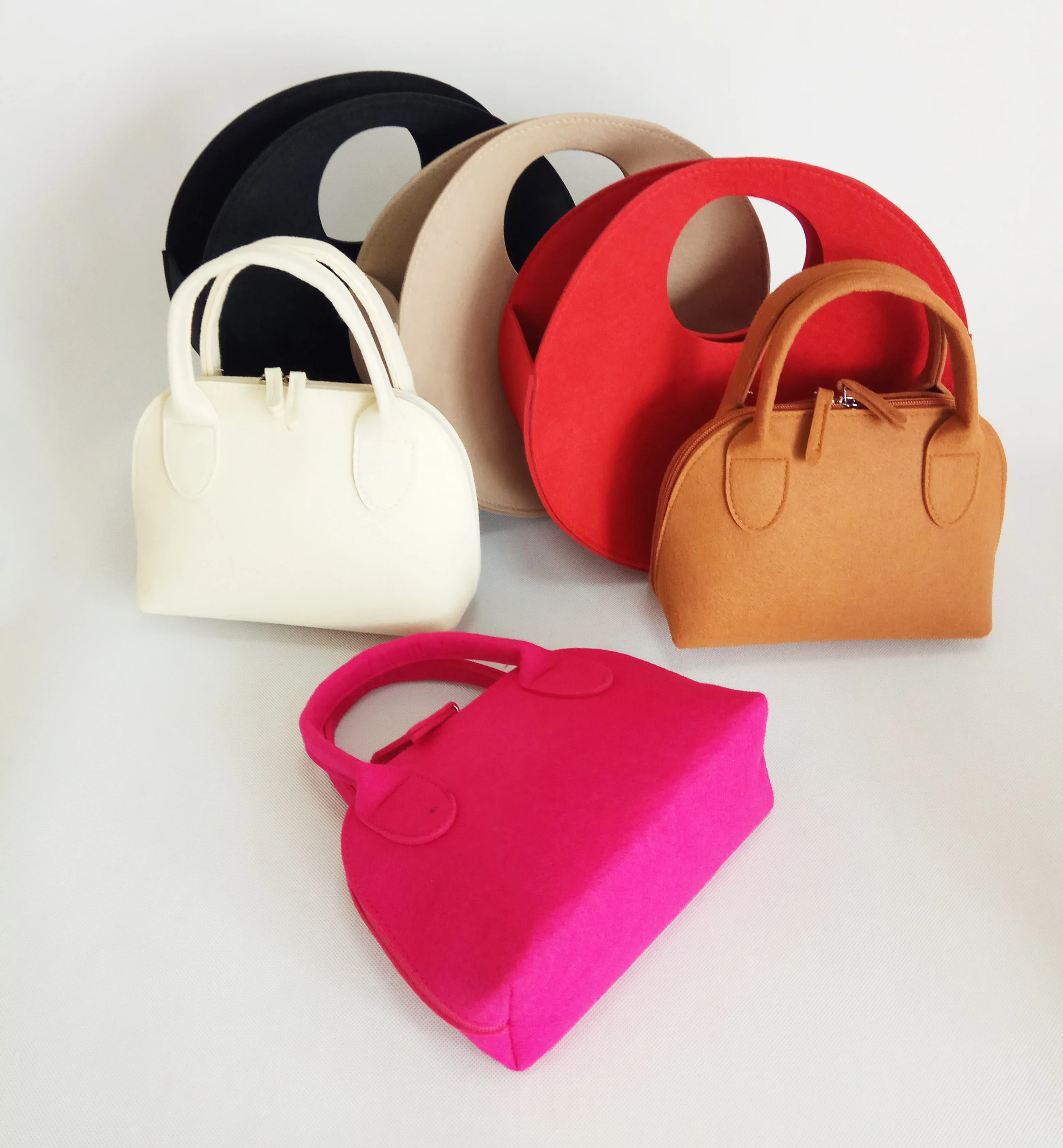 OEM Custom Female Felt Handbag Lady Felt Handbag Tote Bag For shopping With Customized Logo, Customizable
OEM Custom Female Felt Handbag Lady Felt Handbag Tote Bag For shopping With Customized Logo, Customizable