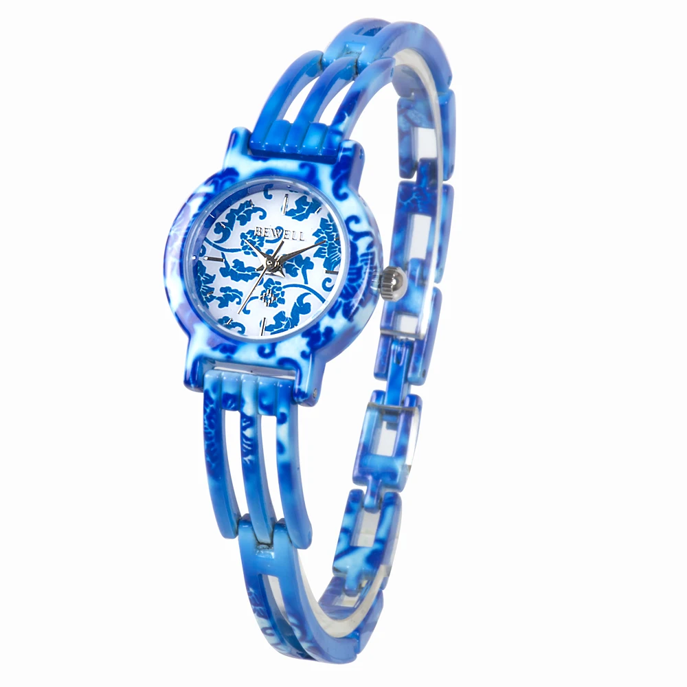 New style bracelet watch women vintage wristwatch oem quartz wristwatch luxury for fashion ladies watches
New style bracelet watch women vintage wristwatch oem quartz wristwatch luxury for fashion ladies watches
